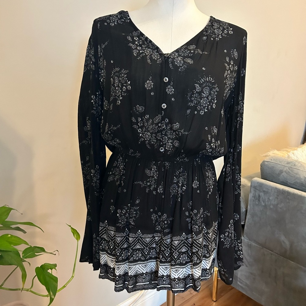 Printed Long sleeve Romper